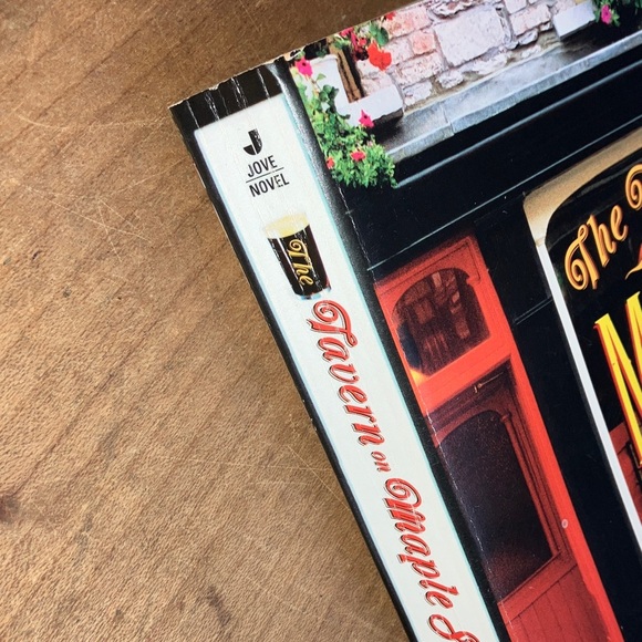 Original Penguin Red and Black Coffee Table Book - Picture 10 of 11